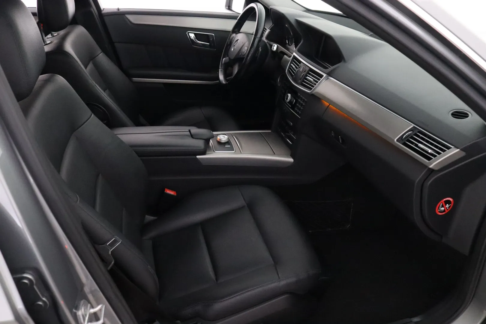 MERCEDES-BENZ E ERT-391 carousel image