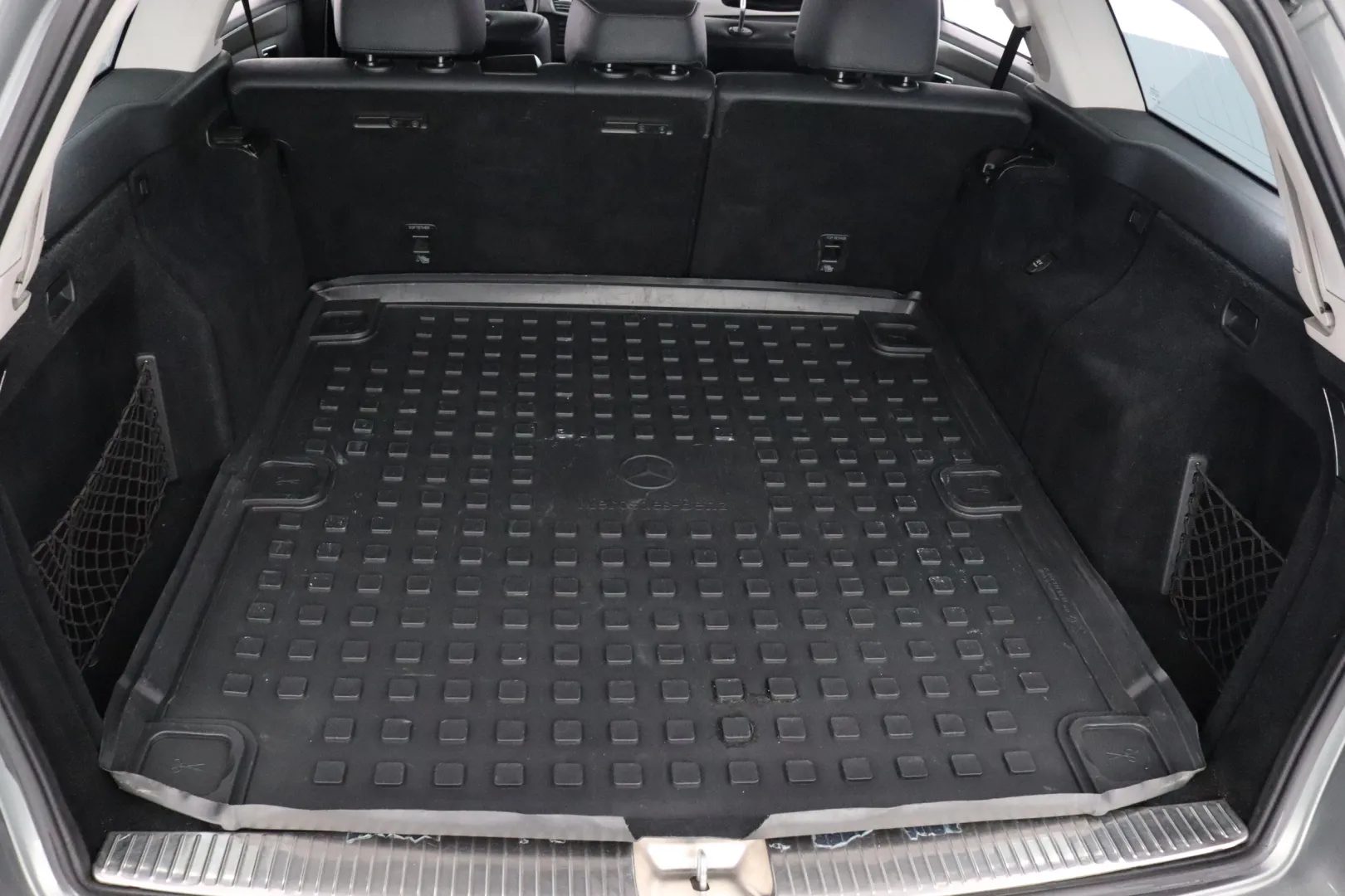 MERCEDES-BENZ E ERT-391 carousel image