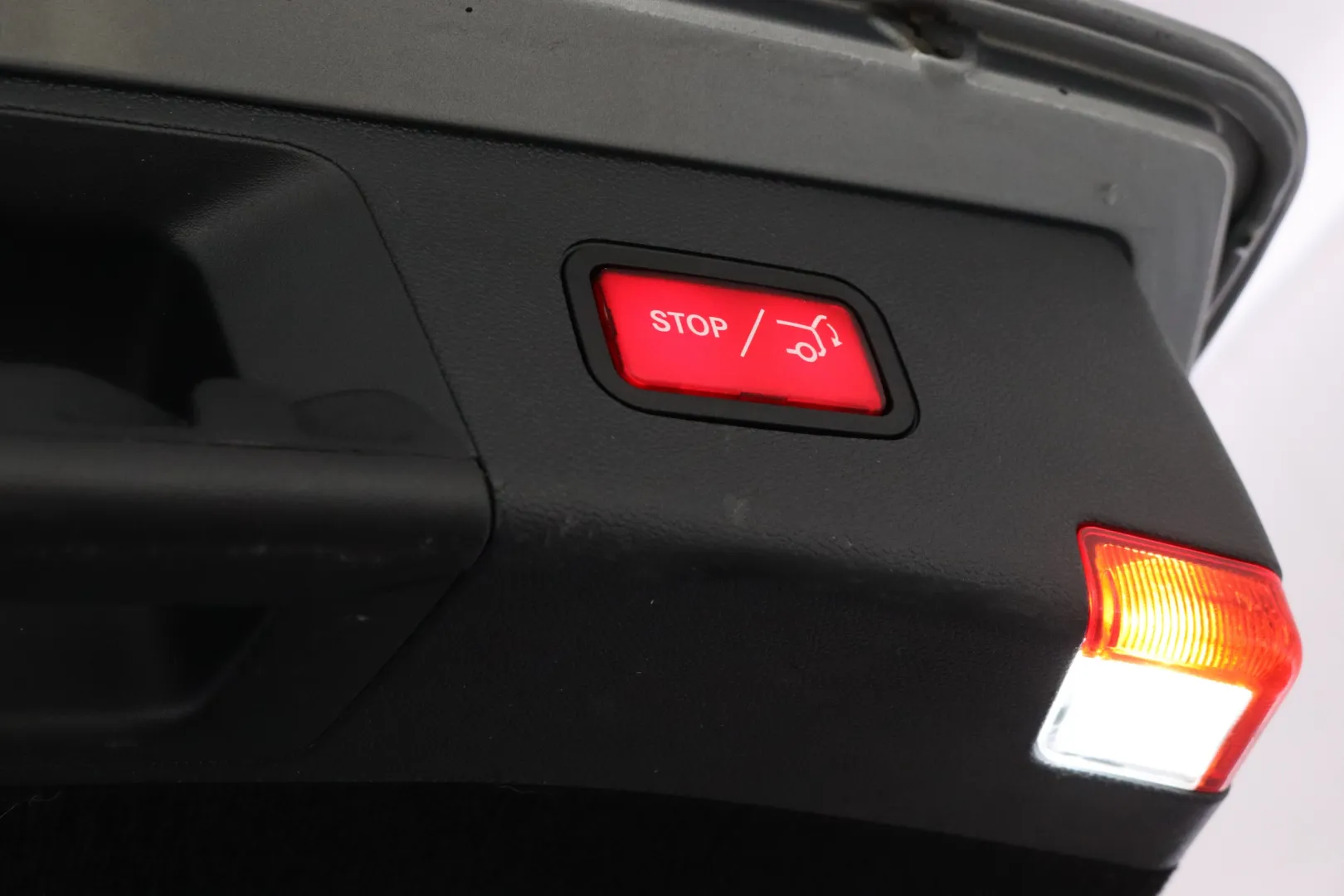 MERCEDES-BENZ E ERT-391 carousel image