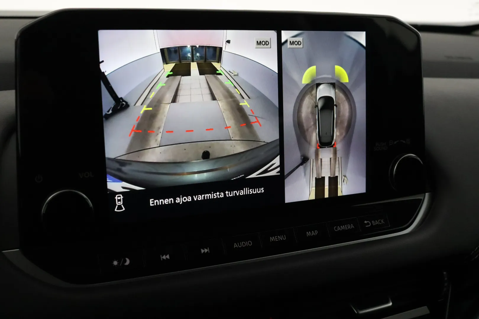 NISSAN Qashqai SOU-245 carousel image