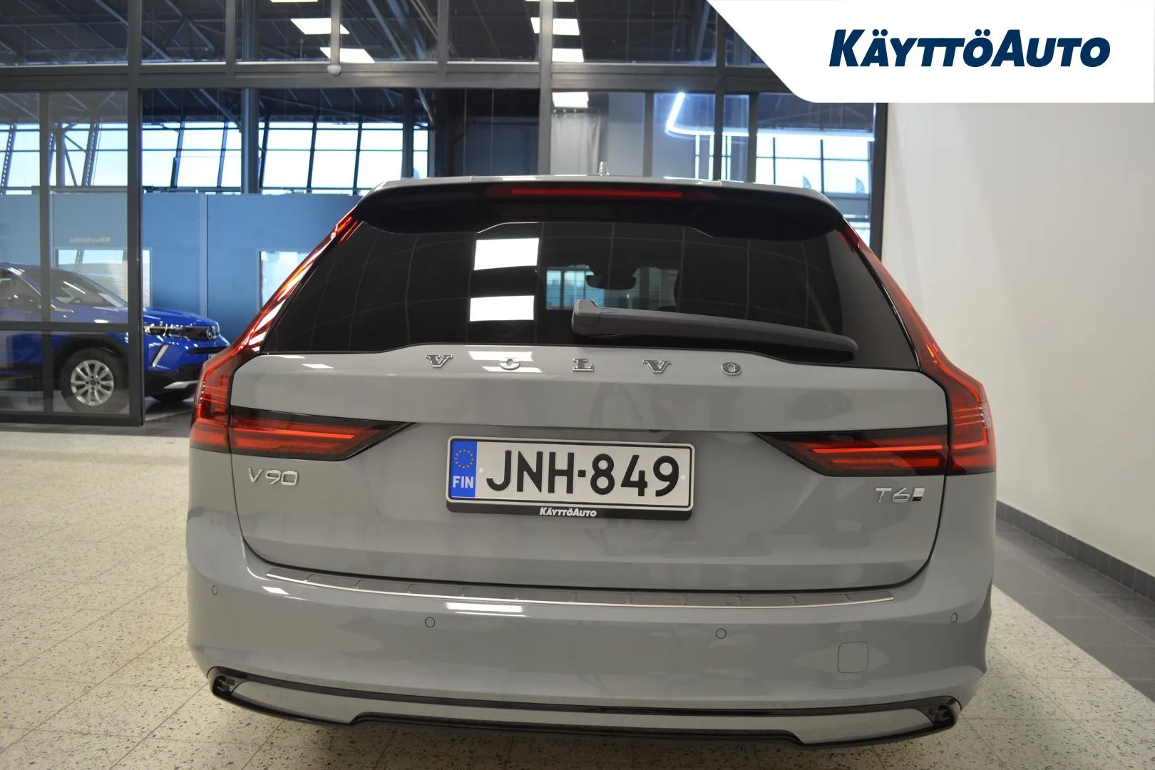 VOLVO V90 JNH-849 carousel image