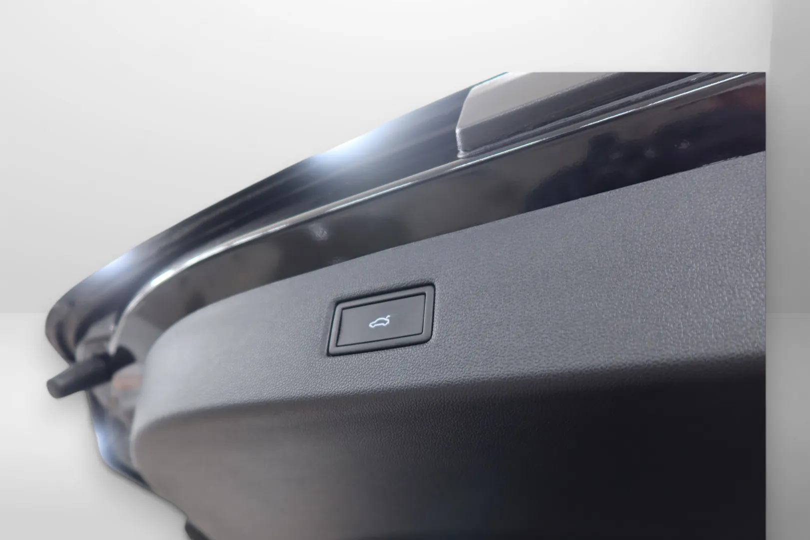 Ford Explorer ISU-351 carousel image