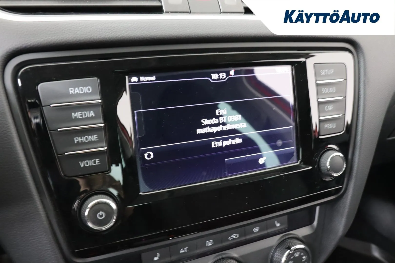 SKODA Octavia MMO-466 carousel image