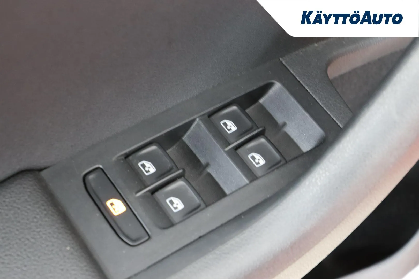 SKODA Octavia MMO-466 carousel image