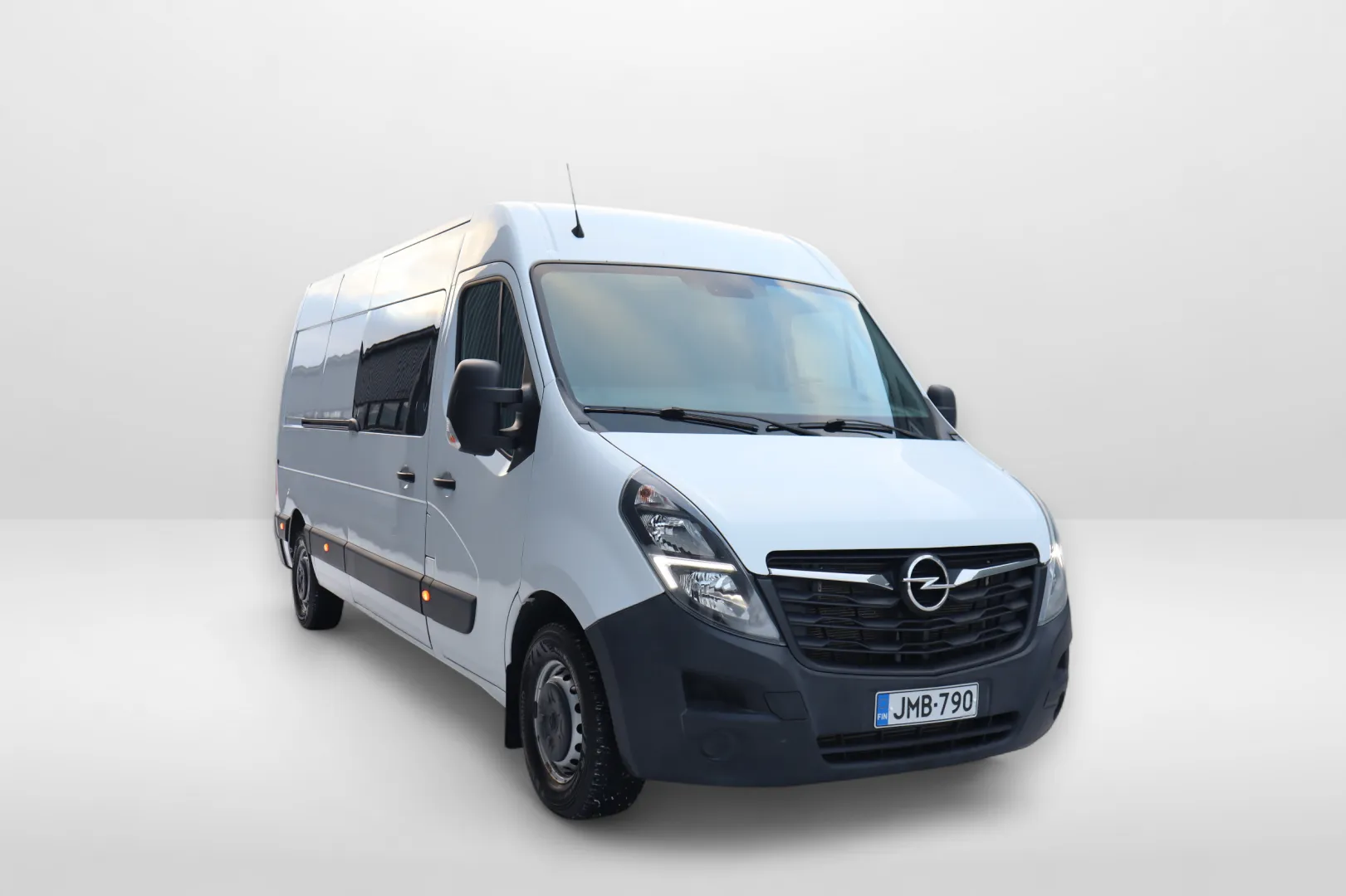 Opel Movano JMB-790 carousel image