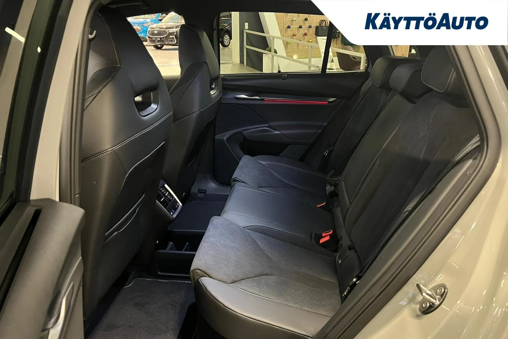 Skoda Elroq JOH-569 carousel image