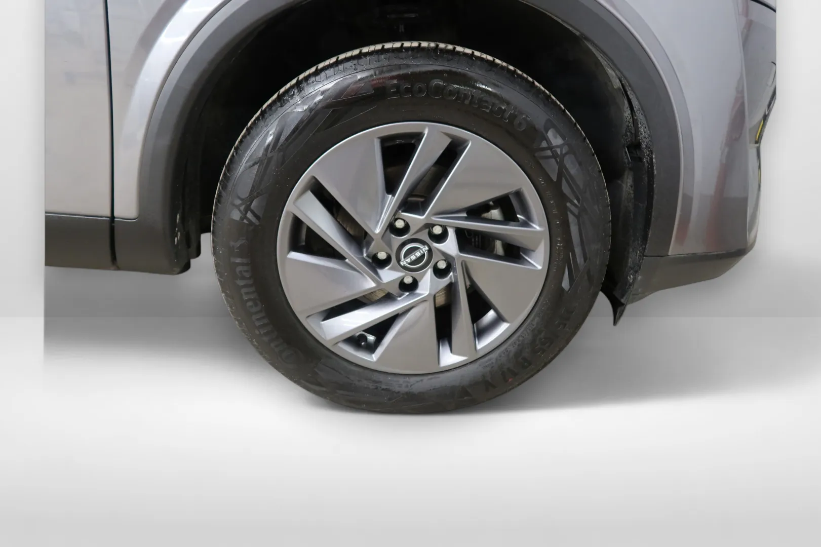 Nissan Qashqai NNR-836 carousel image