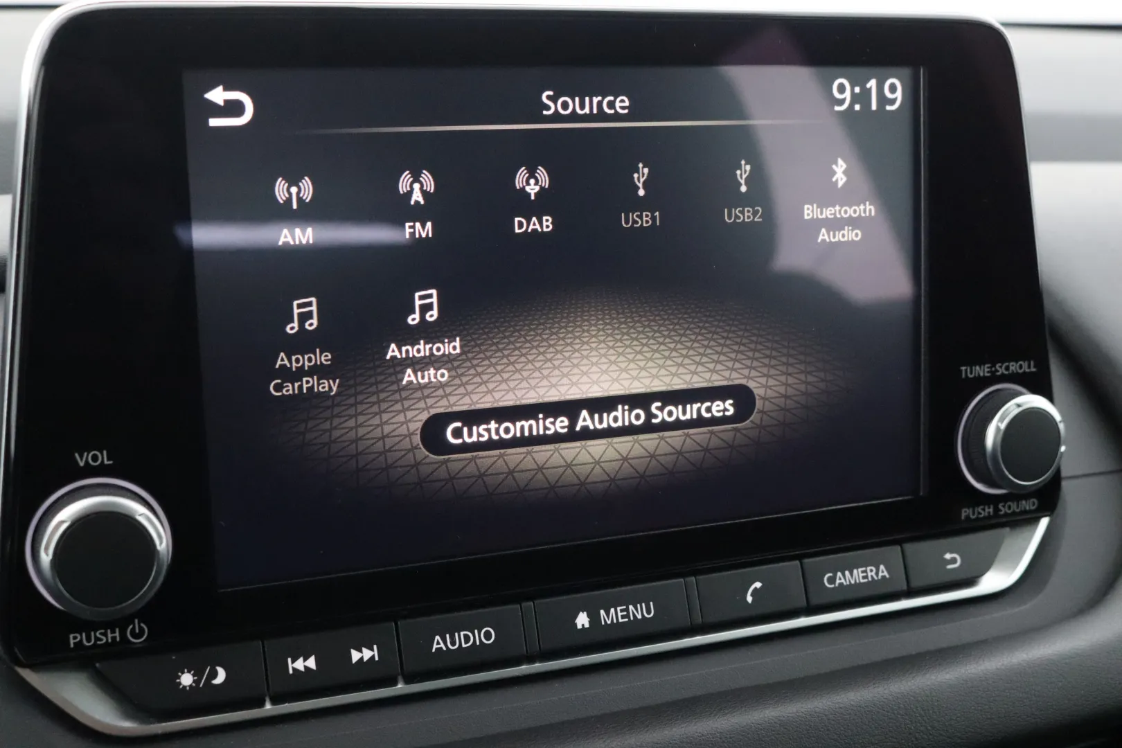 NISSAN Qashqai RVZ-446 carousel image