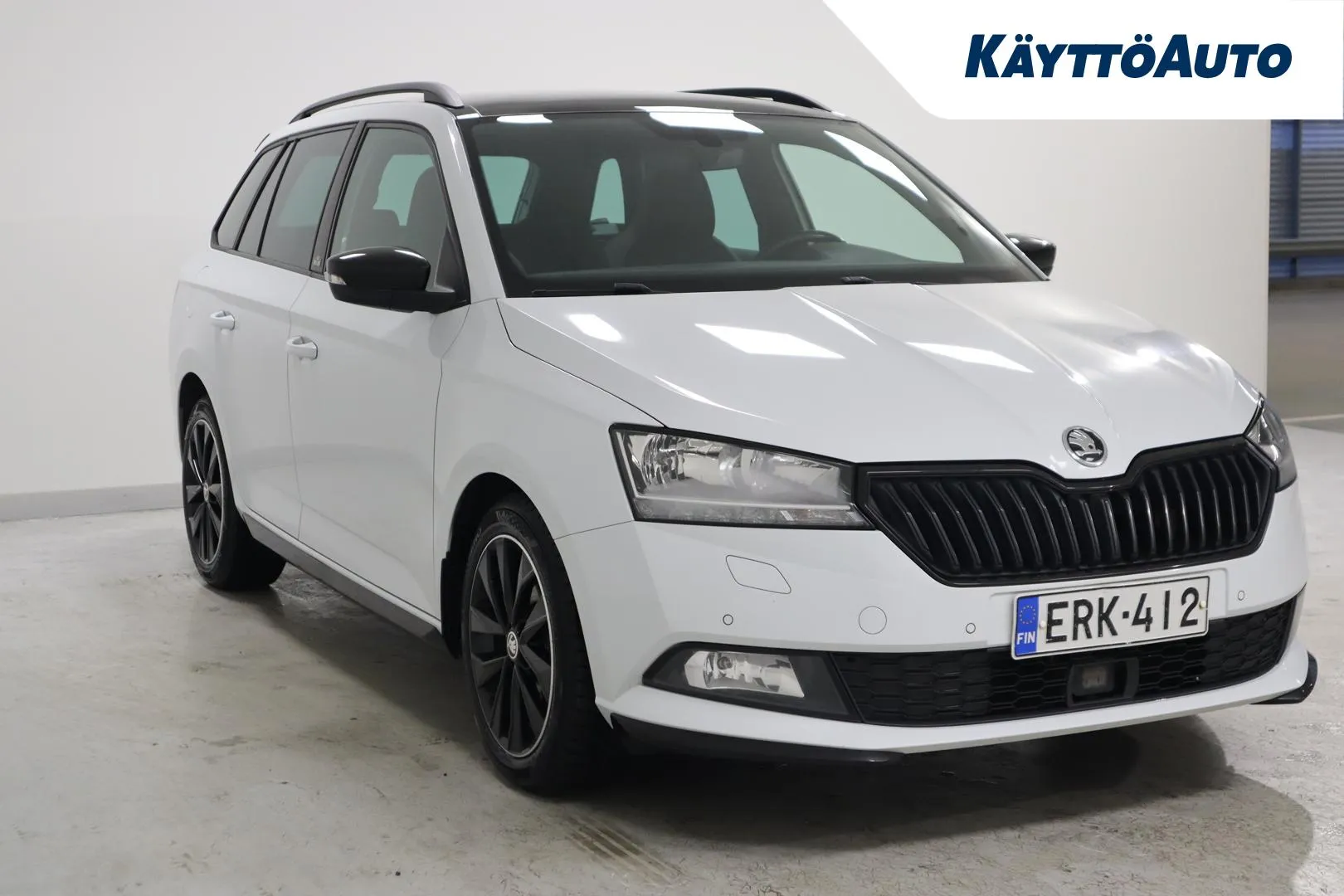 Skoda Fabia ERK-412 carousel image