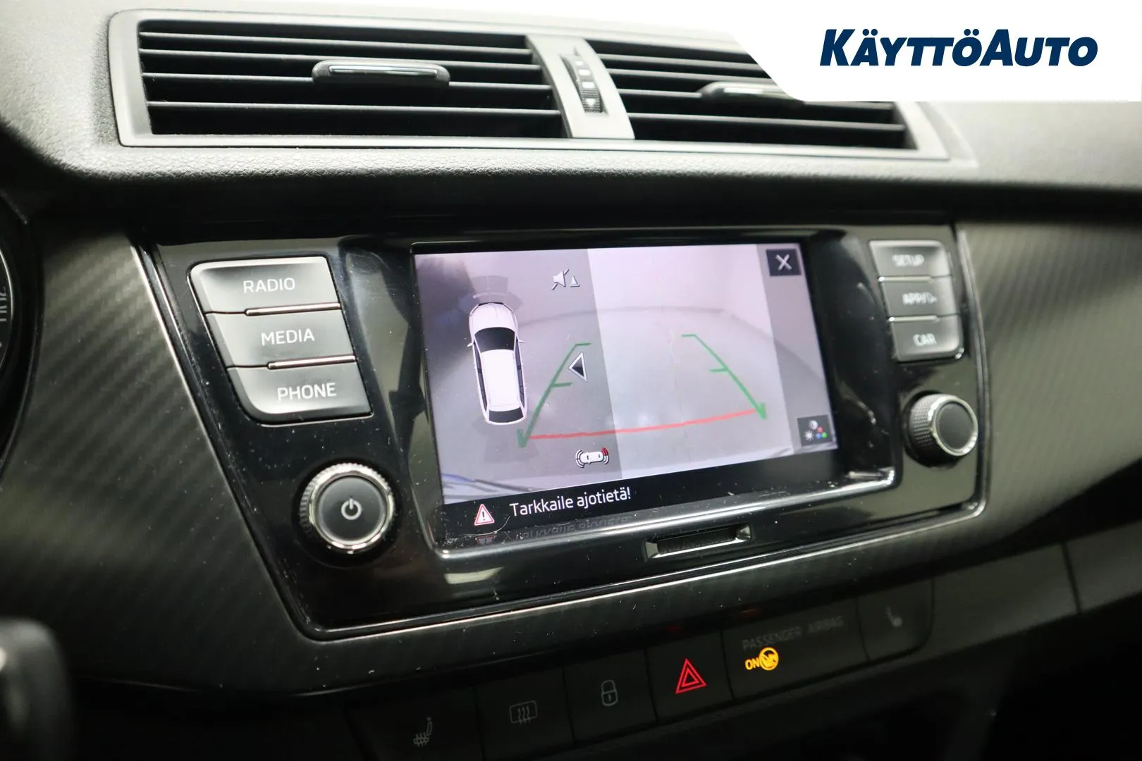 Skoda Fabia ERK-412 carousel image