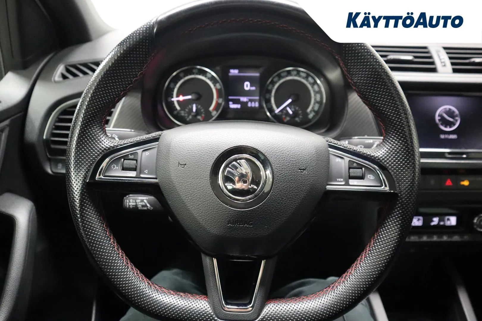 Skoda Fabia ERK-412 carousel image