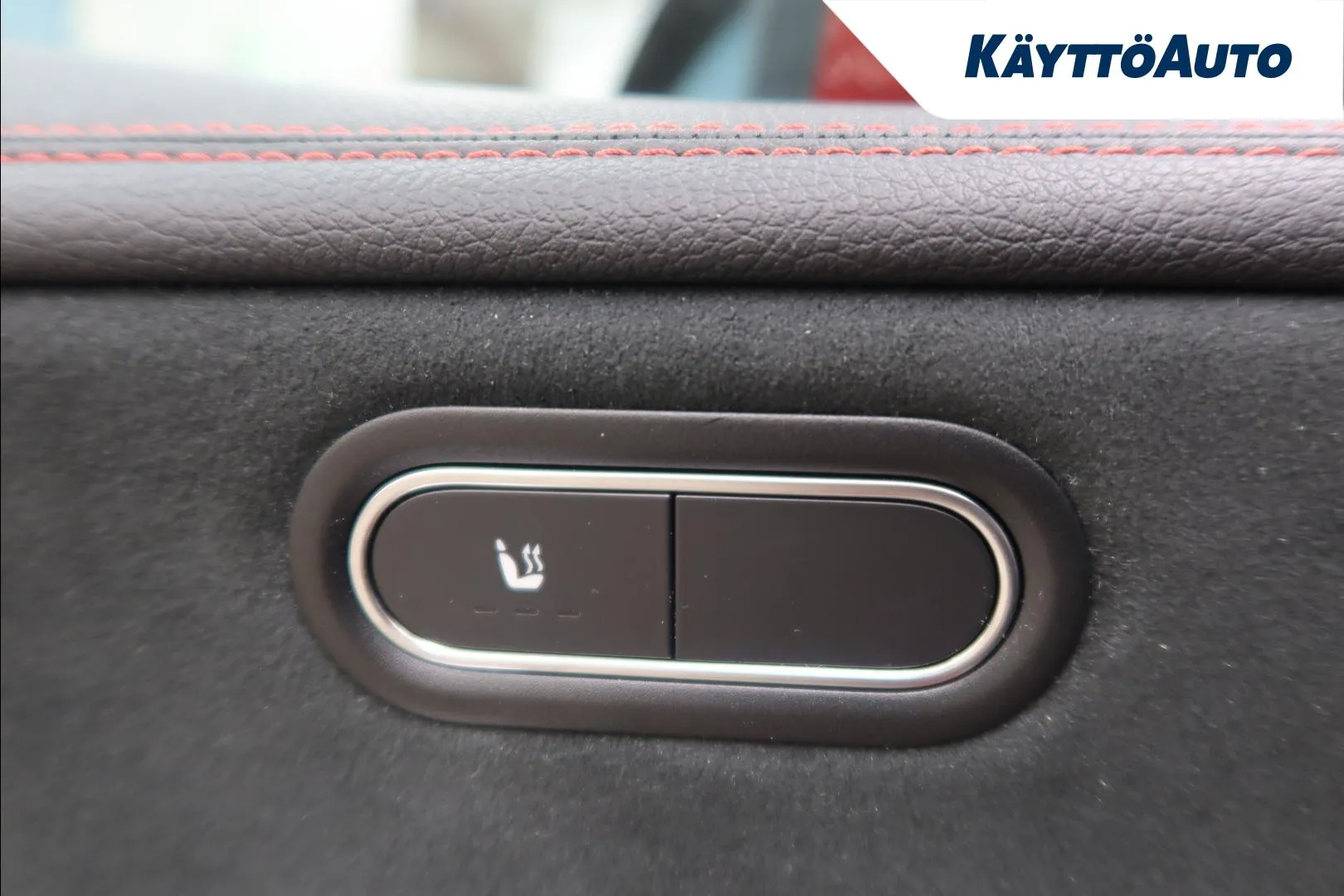 Mercedes-Benz CLA LVP-376 carousel image