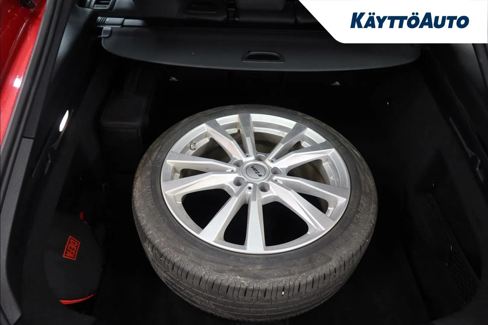 Mercedes-Benz CLA LVP-376 carousel image