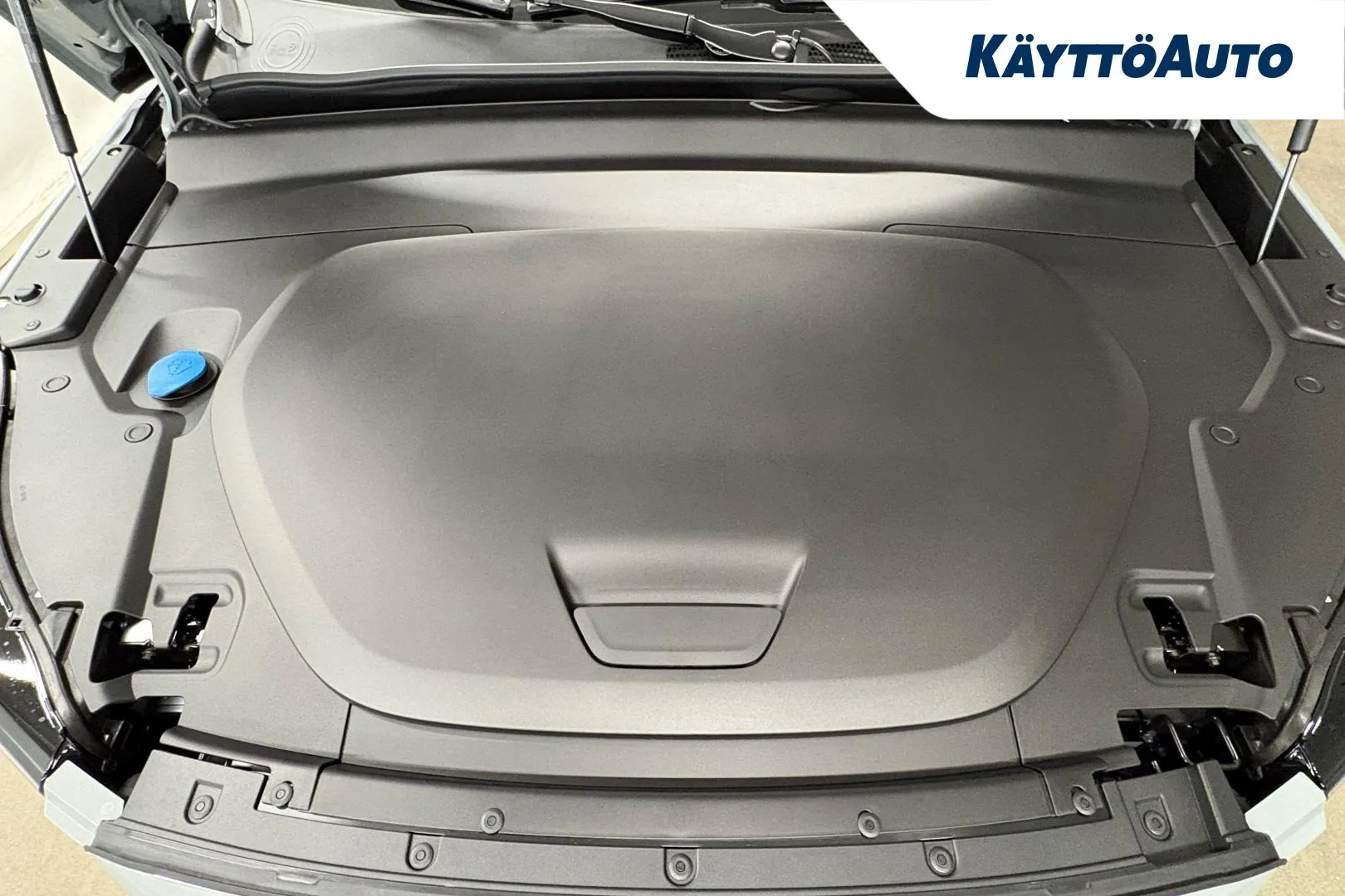 Volvo EX40 KXL-408 carousel image