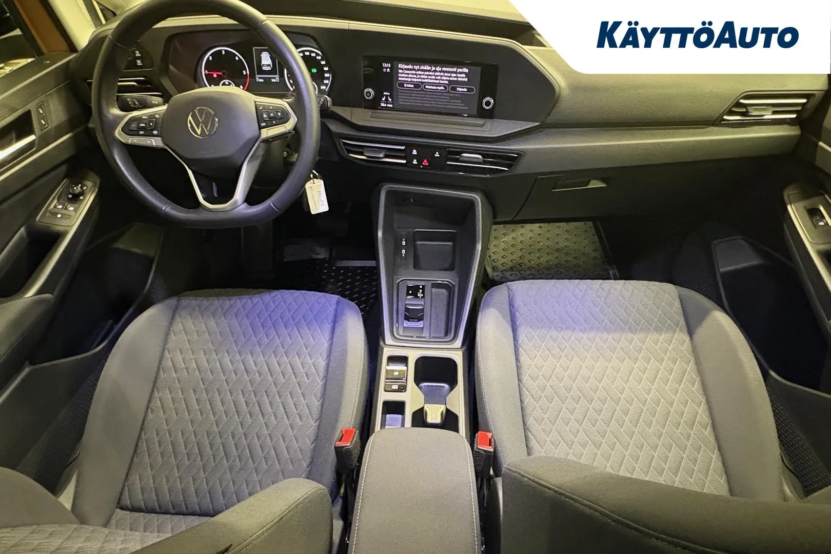 VOLKSWAGEN Caddy RUM-324 carousel image