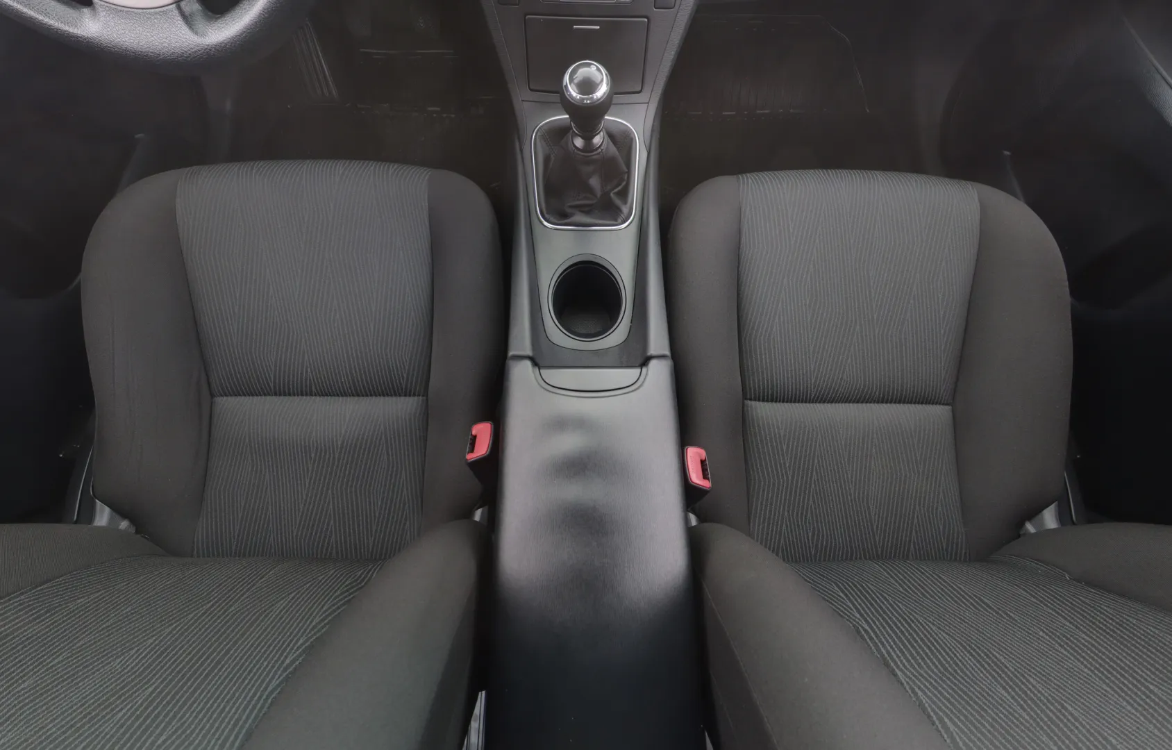 TOYOTA Avensis LLM-297 carousel image