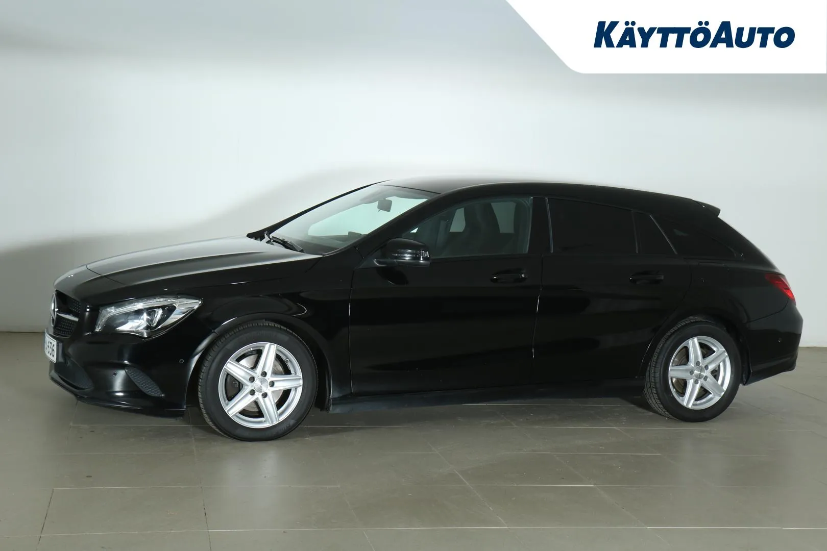 MERCEDES-BENZ CLA FRA-636 carousel image