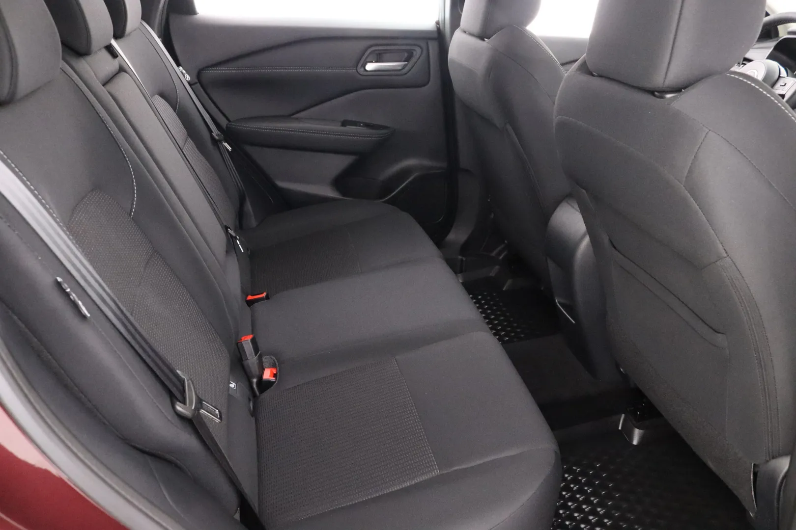 NISSAN Qashqai XSS-529 carousel image