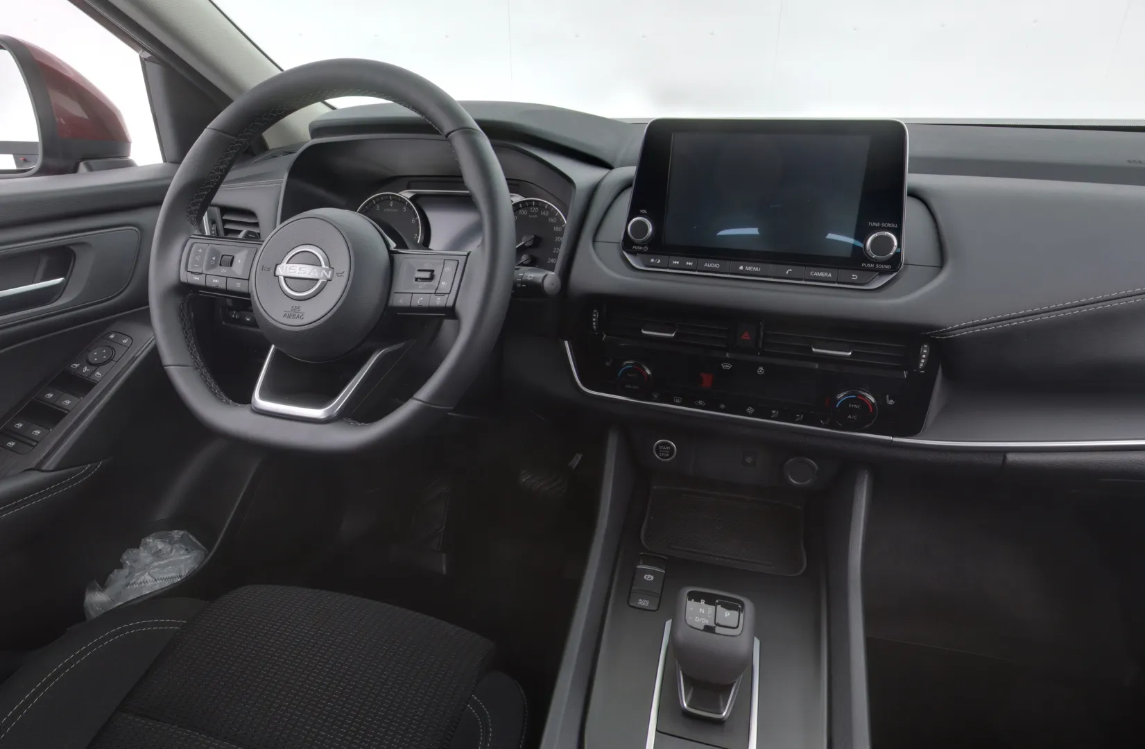 NISSAN Qashqai XSS-529 carousel image