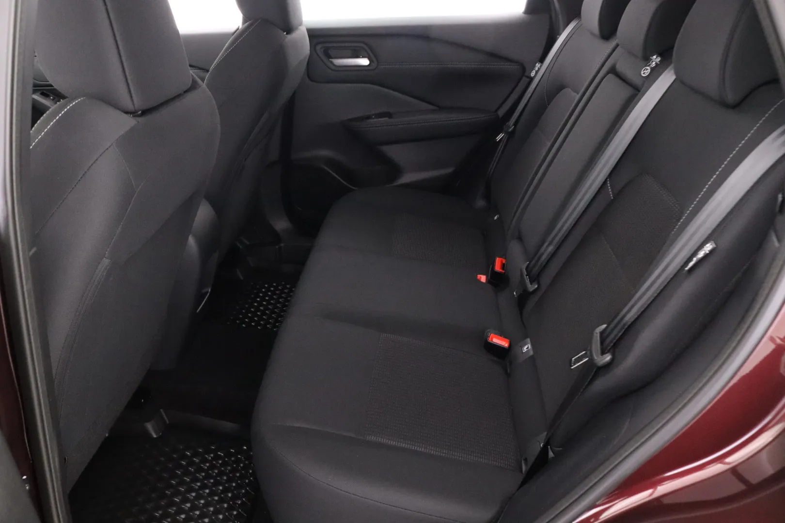 NISSAN Qashqai XSS-529 carousel image