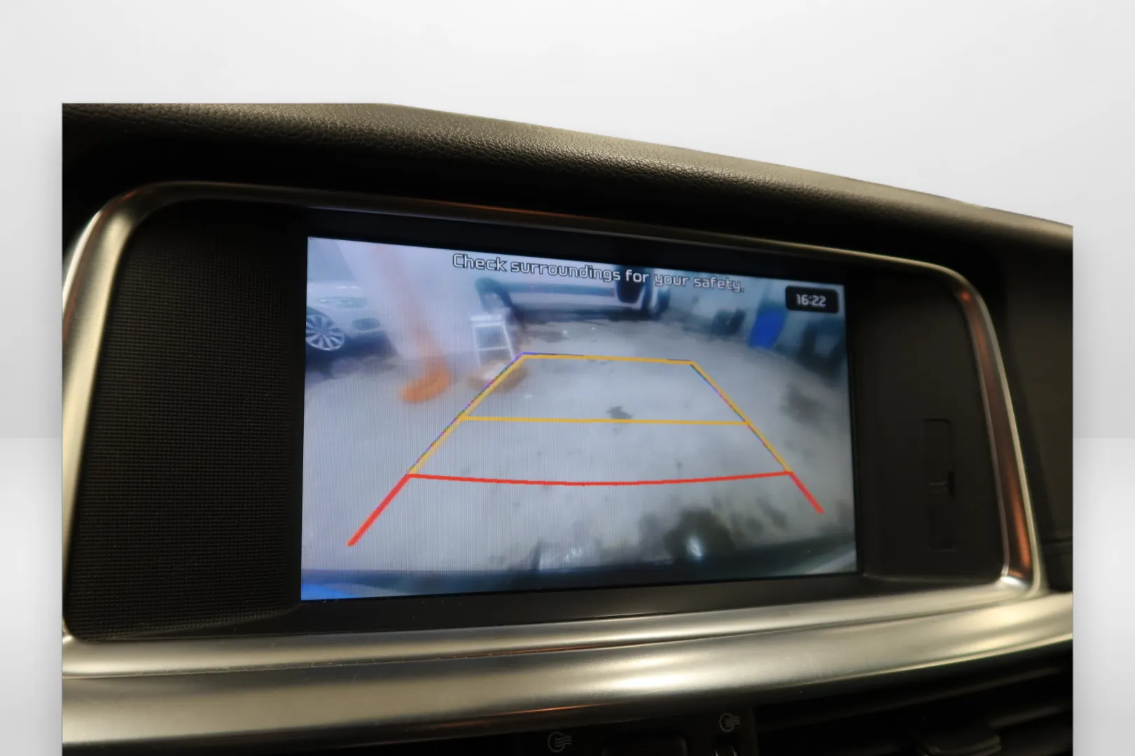 Kia Optima EUN-421 carousel image