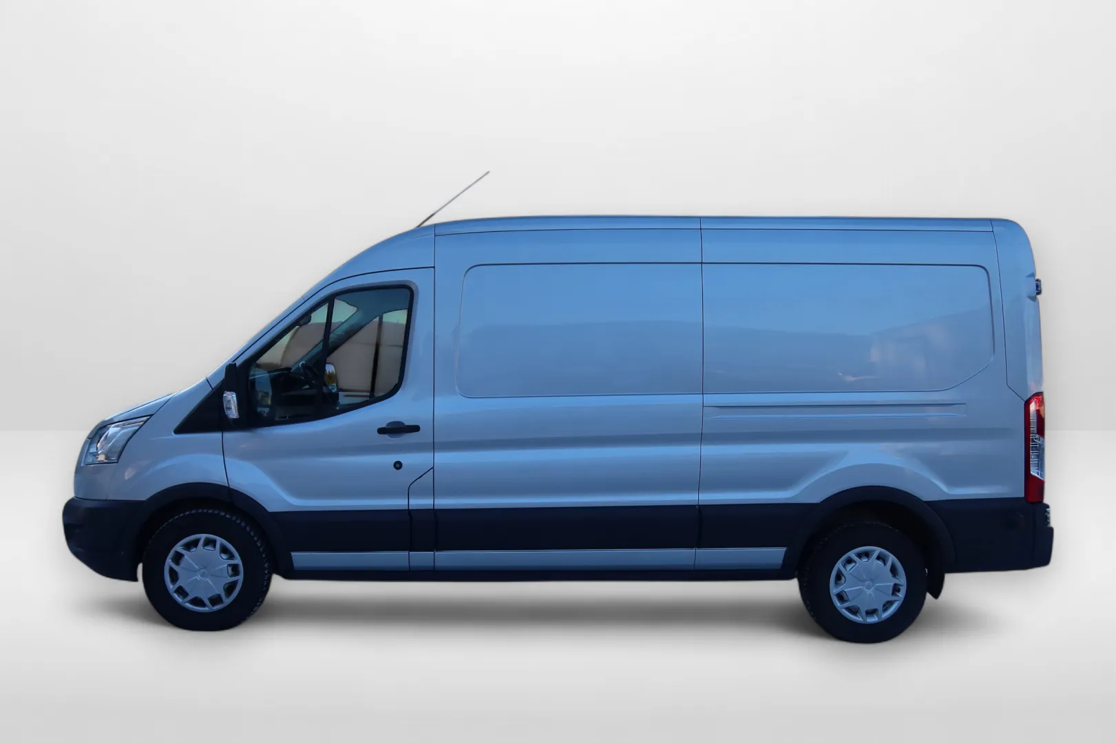 Ford Transit RTL-782 carousel image