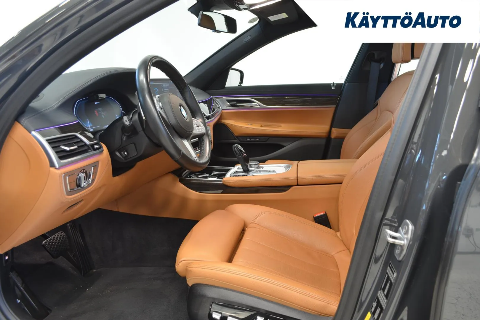 BMW 745 CMK-504 carousel image