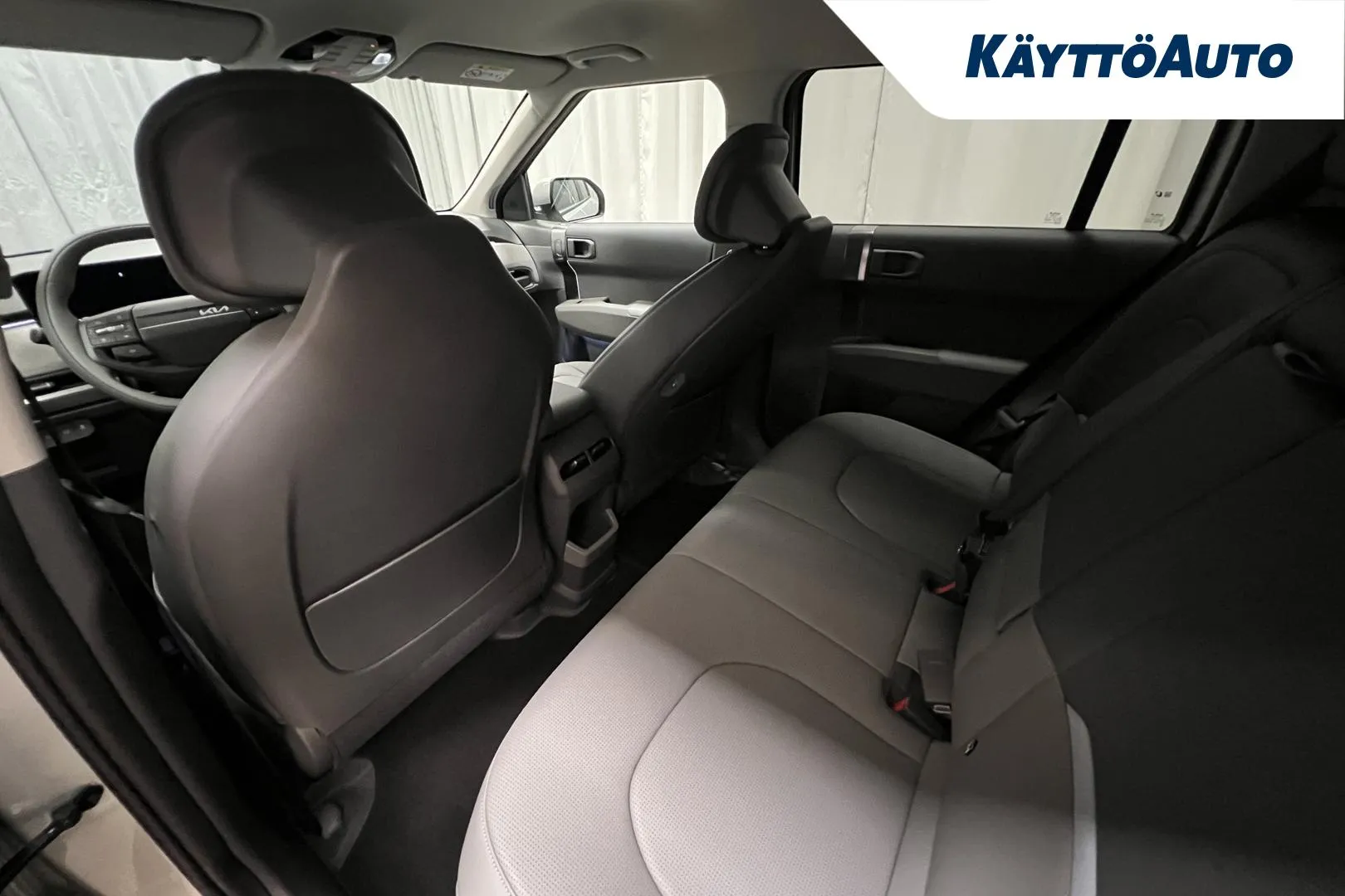 Kia EV3 JOI-983 carousel image