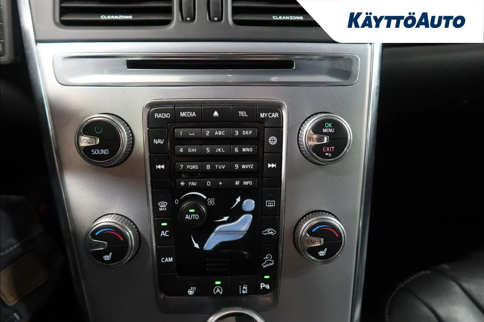 Volvo XC60 JKK-370 carousel image