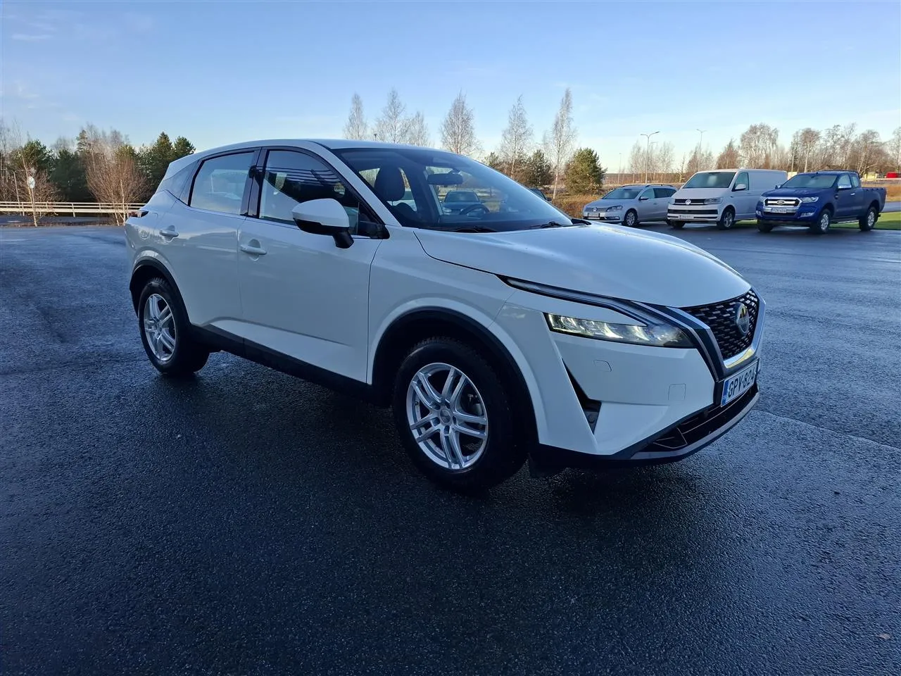 Nissan Qashqai GPV-824 carousel image