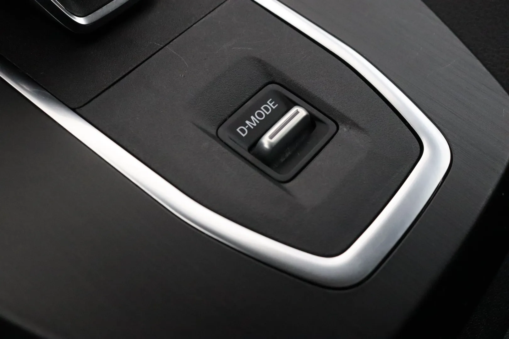 Nissan Qashqai GPV-824 carousel image