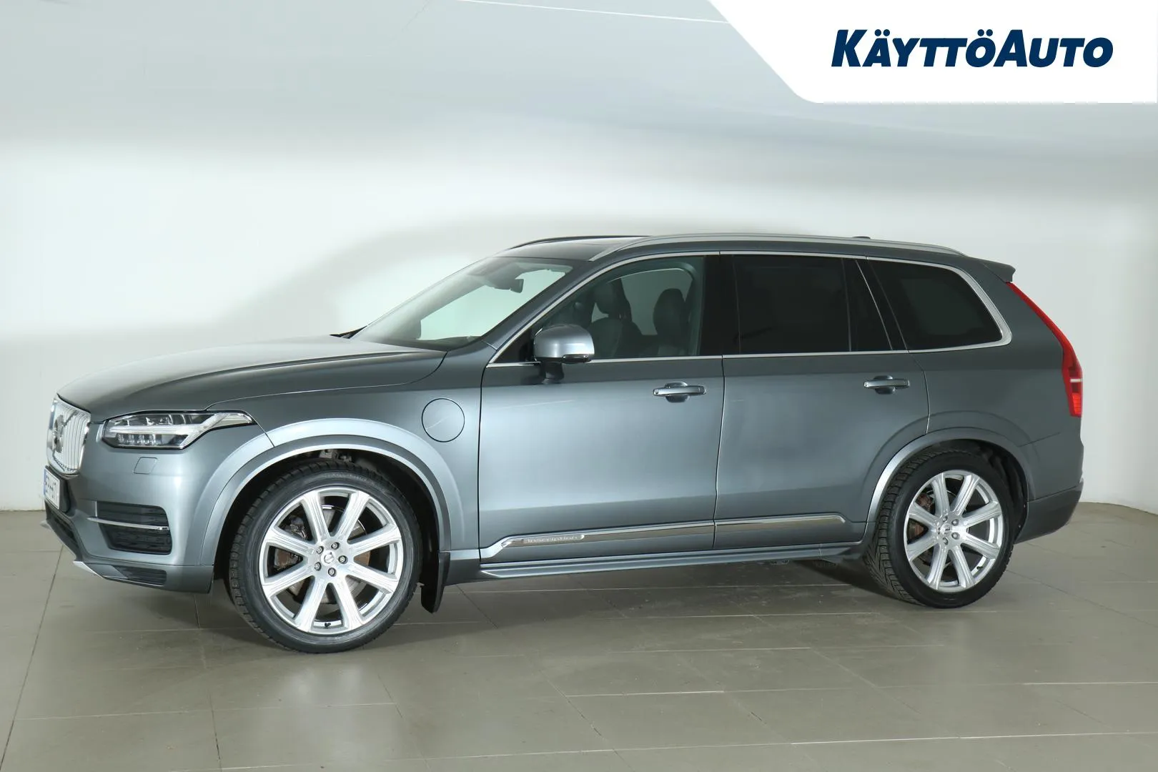 VOLVO XC90 EPH-671 carousel image