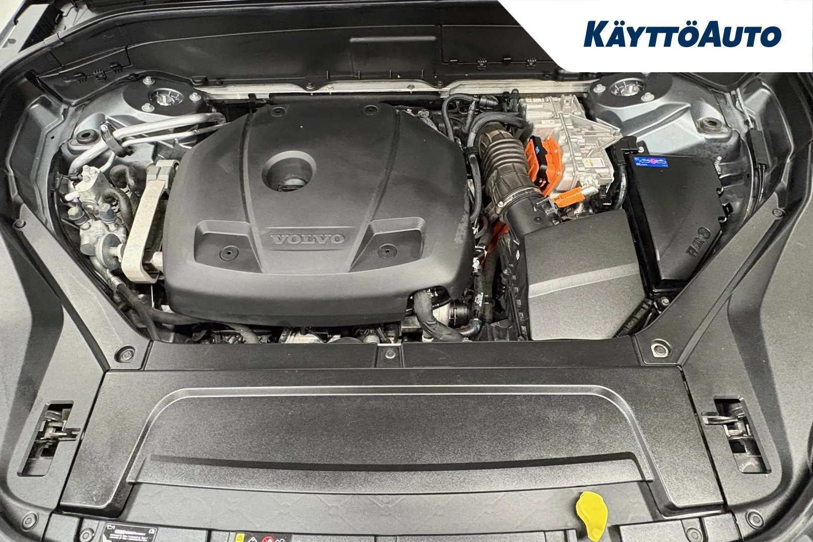 VOLVO XC90 EPH-671 carousel image