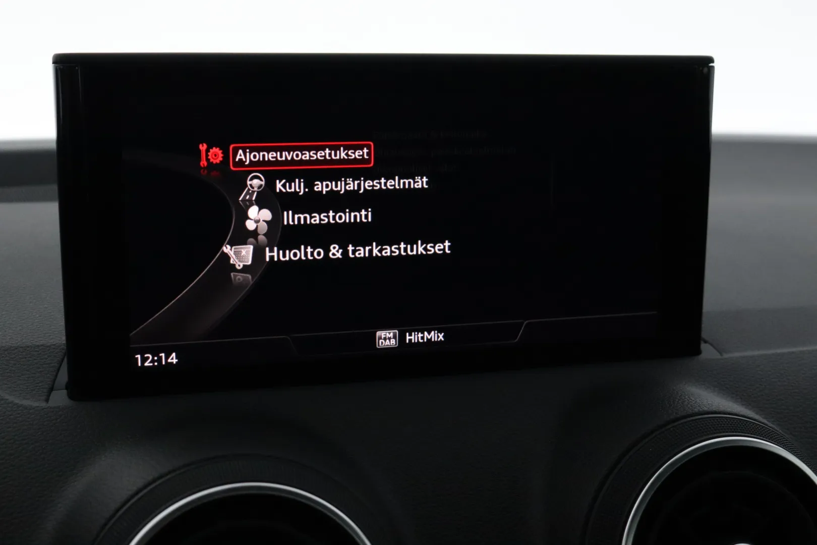 AUDI Q2 FOP-804 carousel image