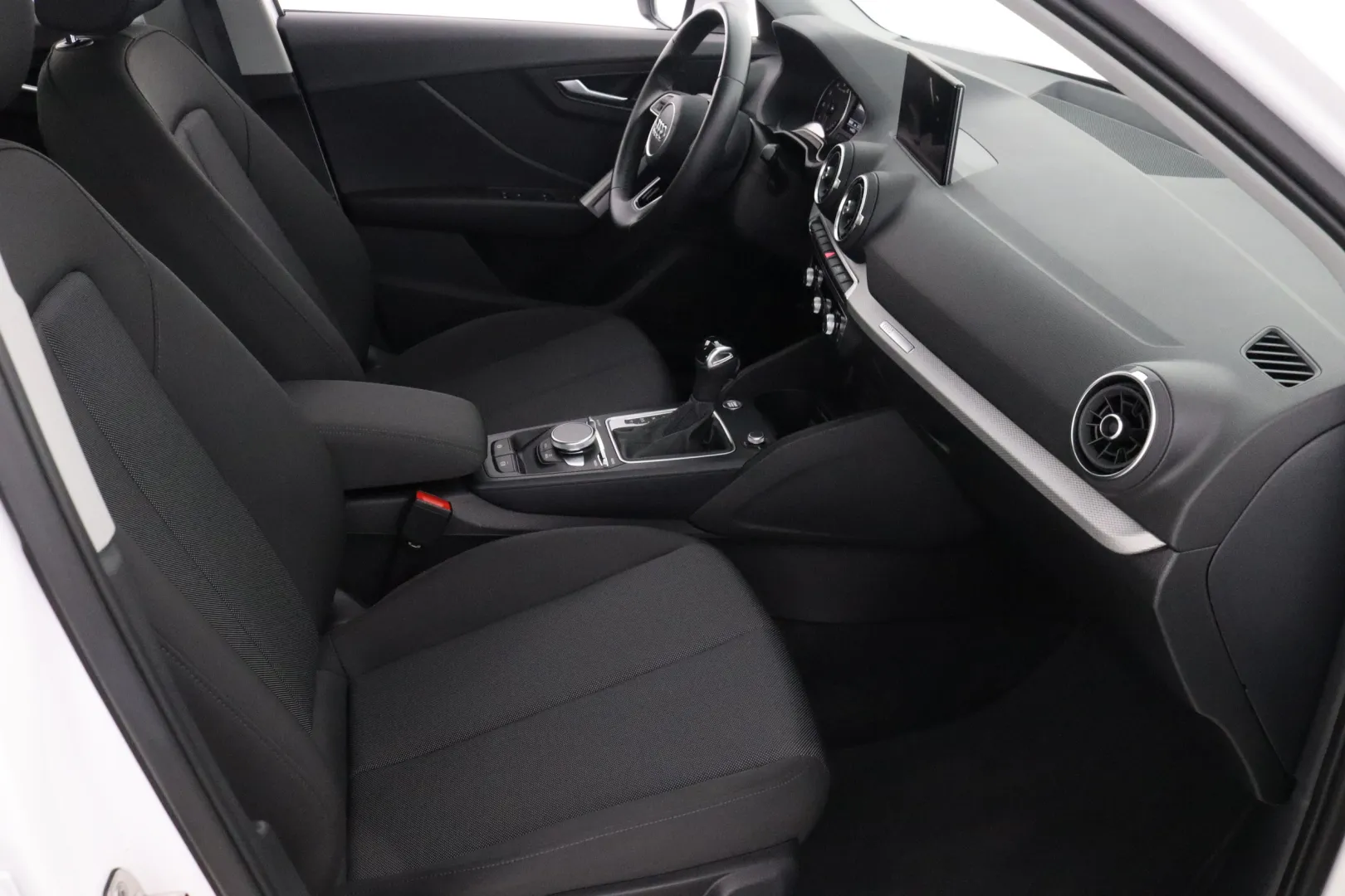 AUDI Q2 FOP-804 carousel image