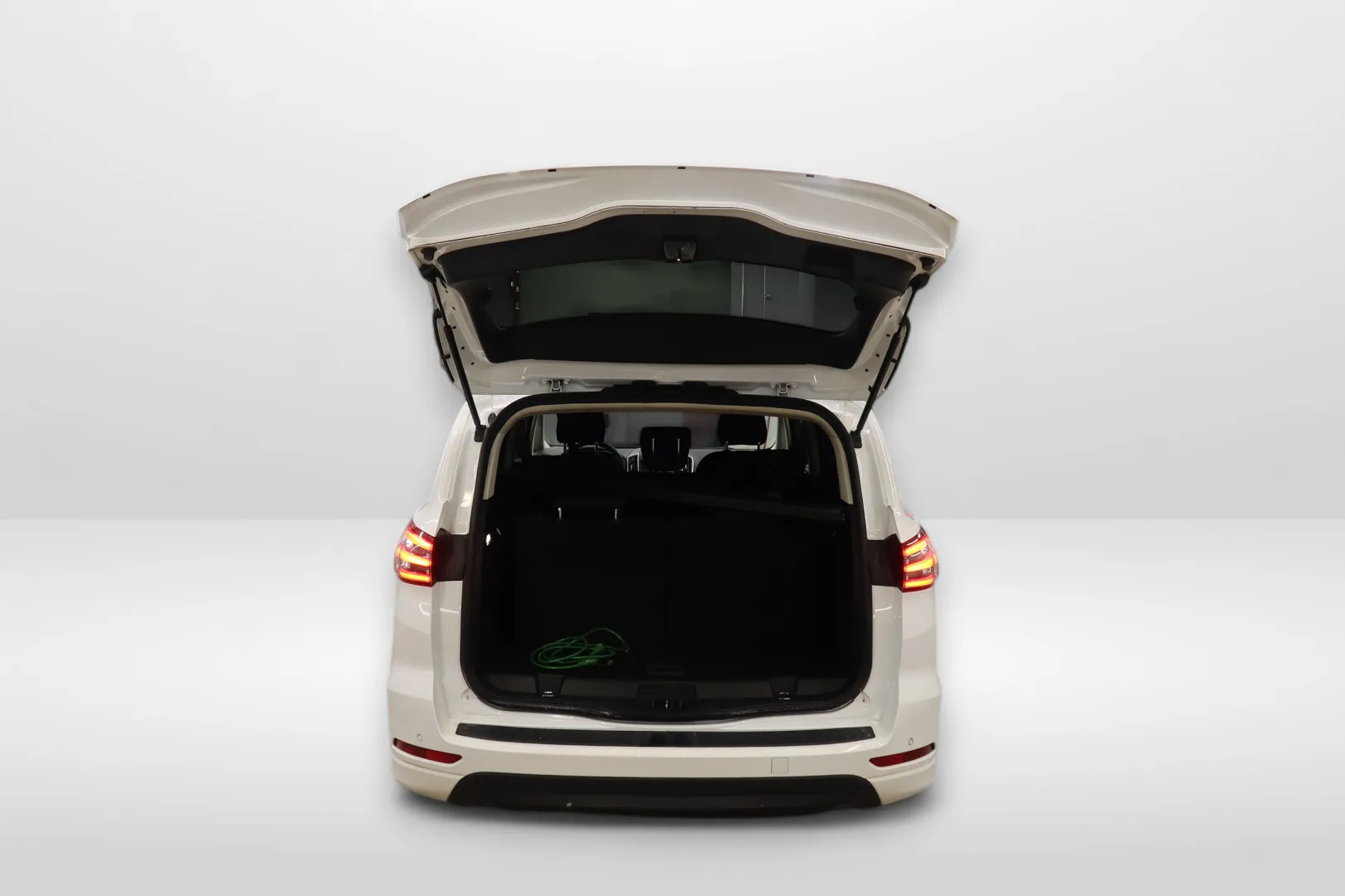 Ford S-Max GMJ-793 carousel image