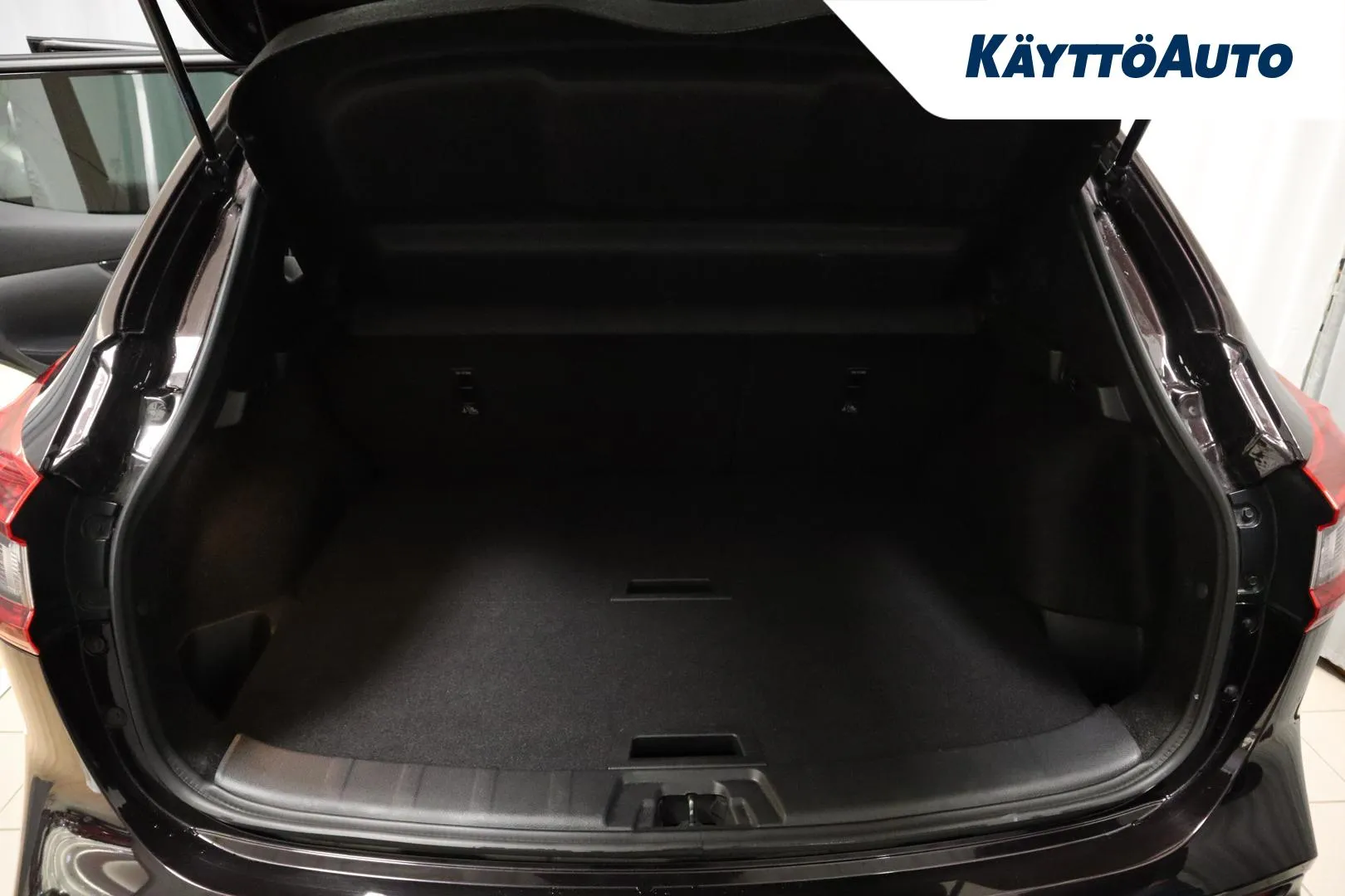 NISSAN Qashqai COO-334 carousel image