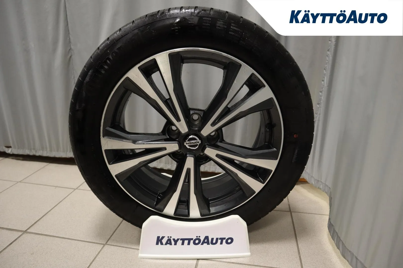 NISSAN Qashqai COO-334 carousel image