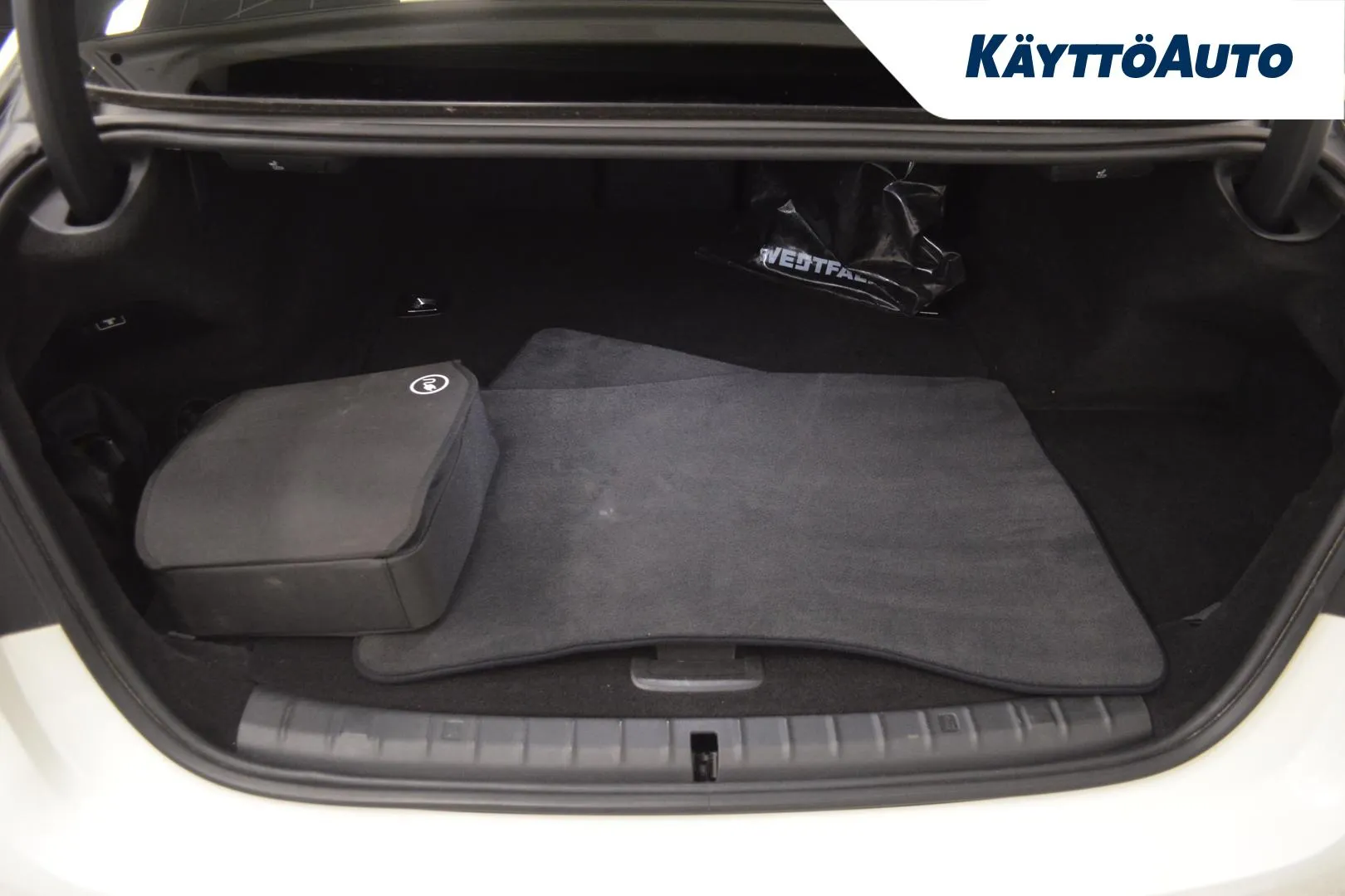 BMW 530 ZNT-246 carousel image