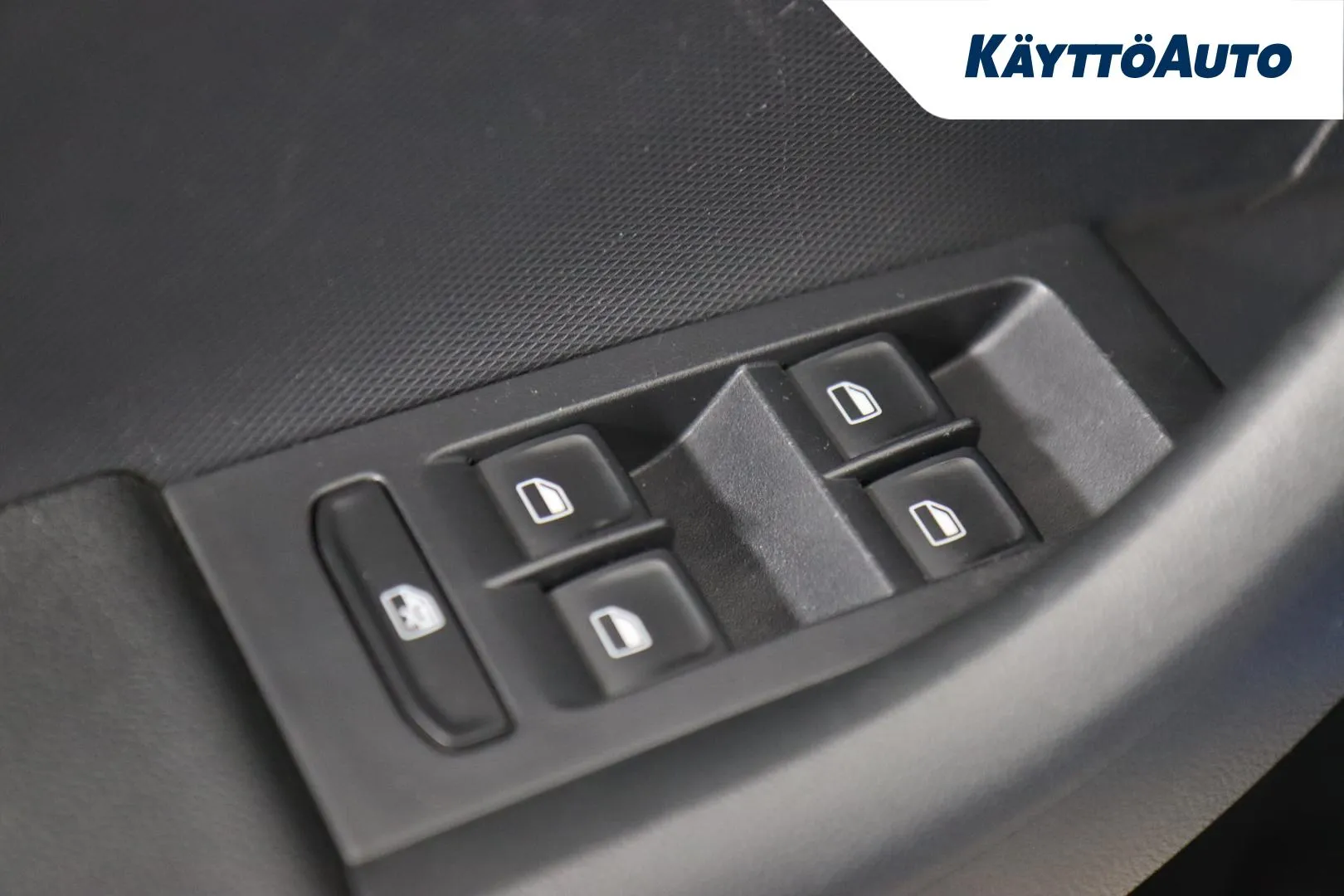 Skoda Rapid ILM-219 carousel image