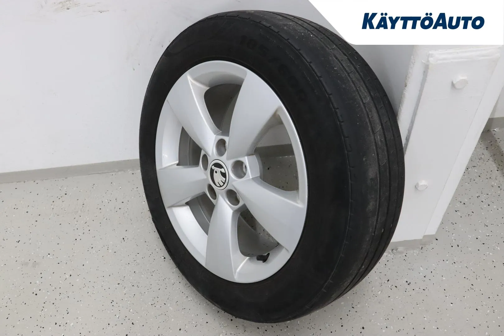 SKODA Rapid ILM-219 carousel image