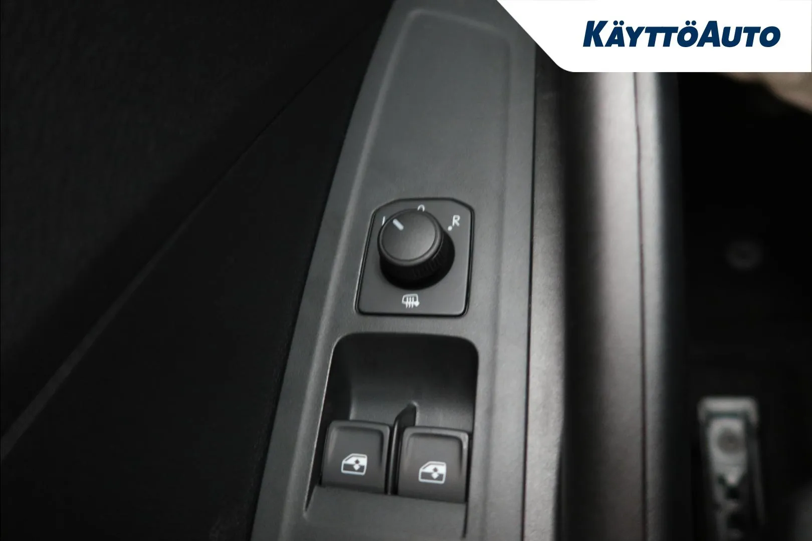 Skoda Fabia CSO-109 carousel image