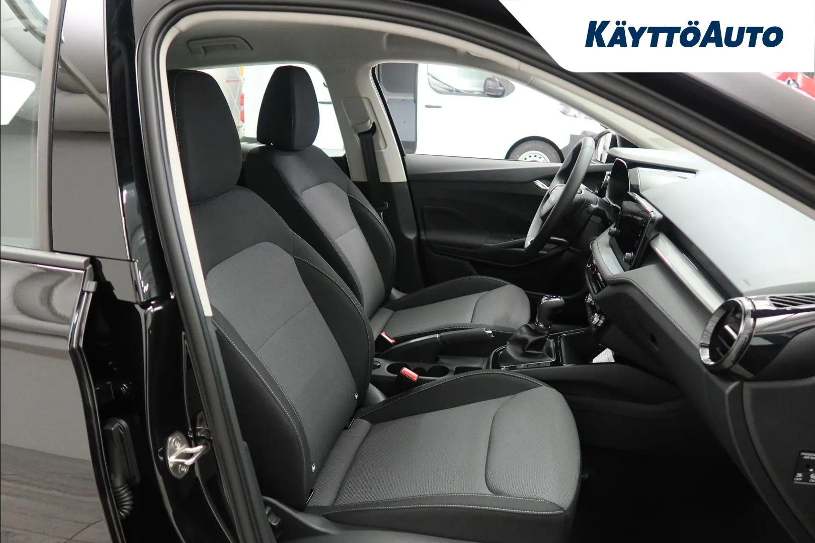 Skoda Fabia CSO-109 carousel image