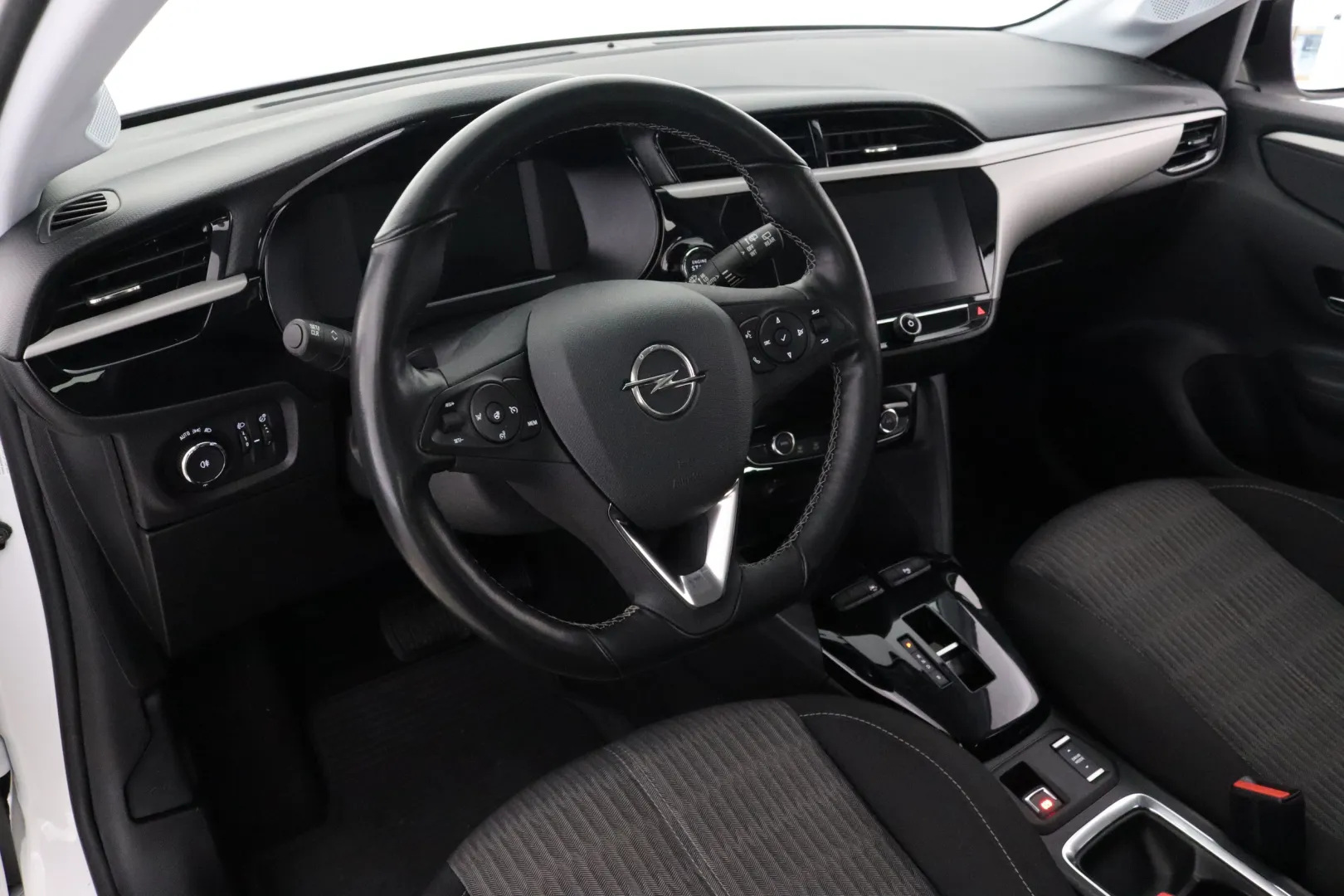 OPEL Corsa-e GPA-754 carousel image