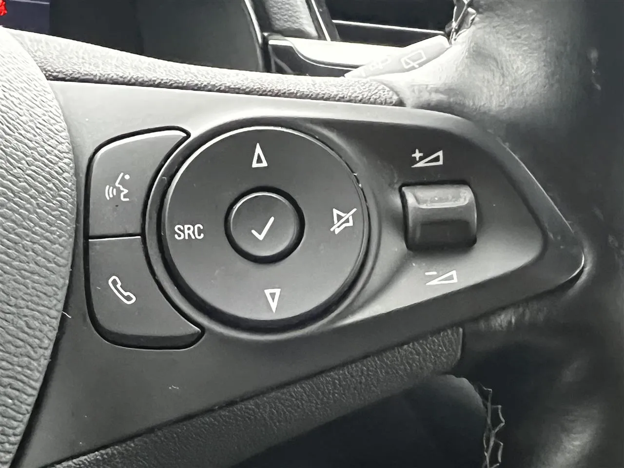 OPEL Corsa-e GPA-754 carousel image