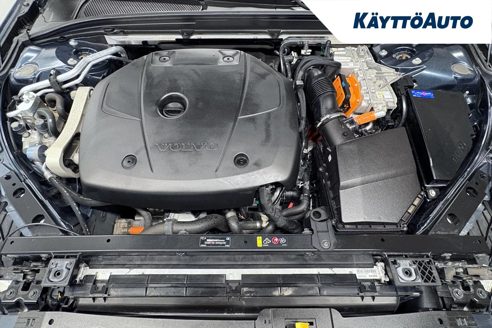 VOLVO V60 SPM-767 carousel image