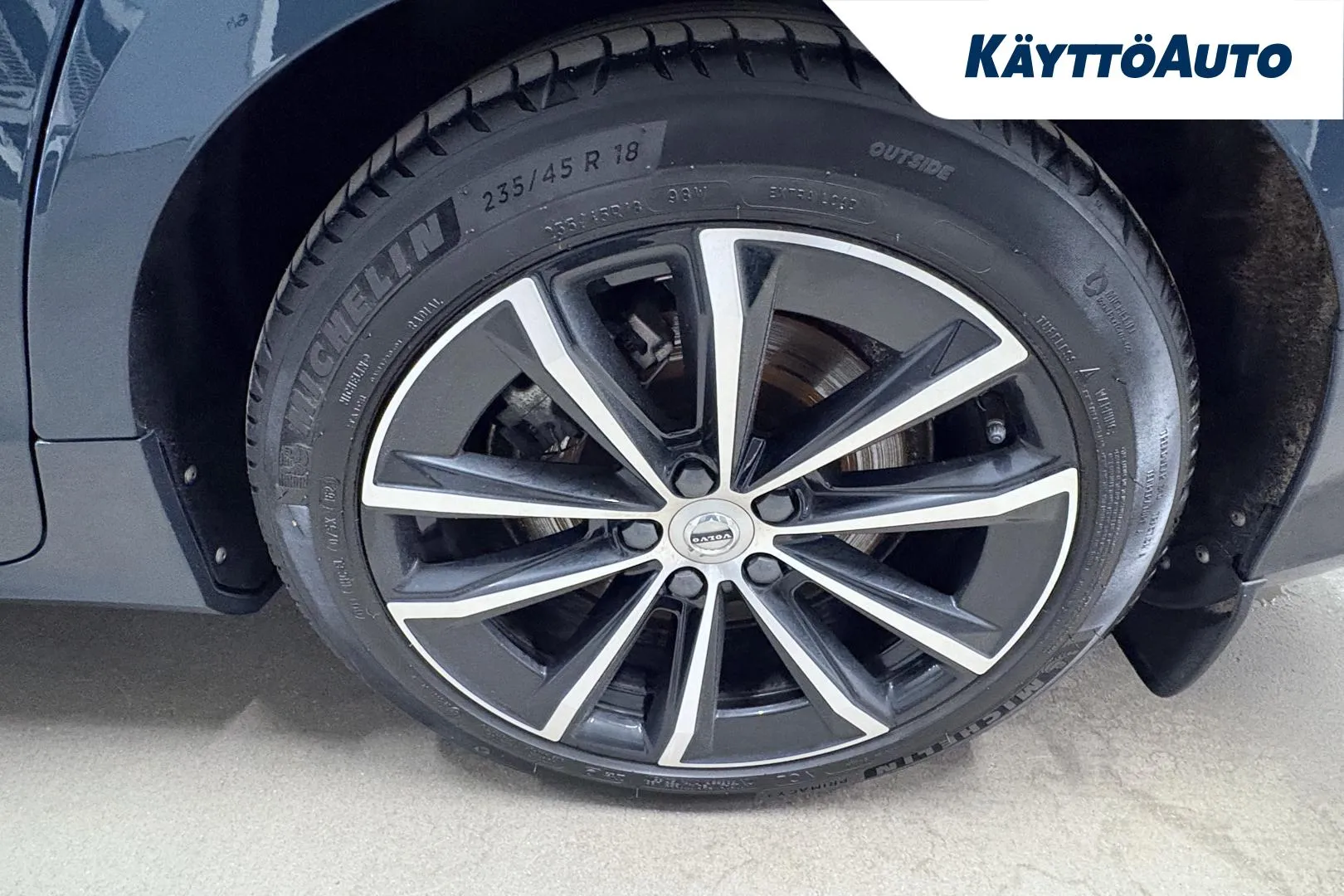 VOLVO V60 SPM-767 carousel image