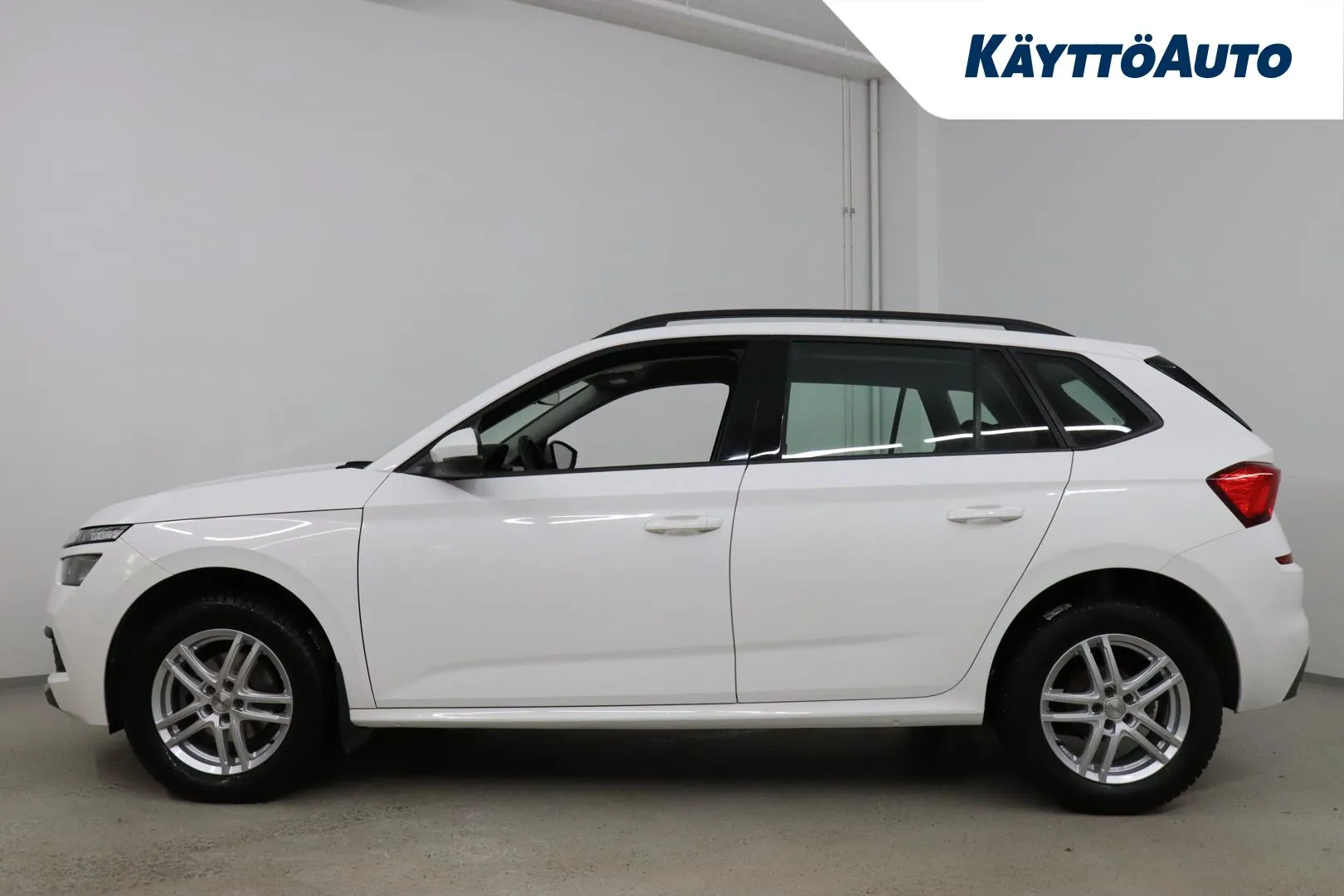 Skoda Kamiq EUV-414 carousel image