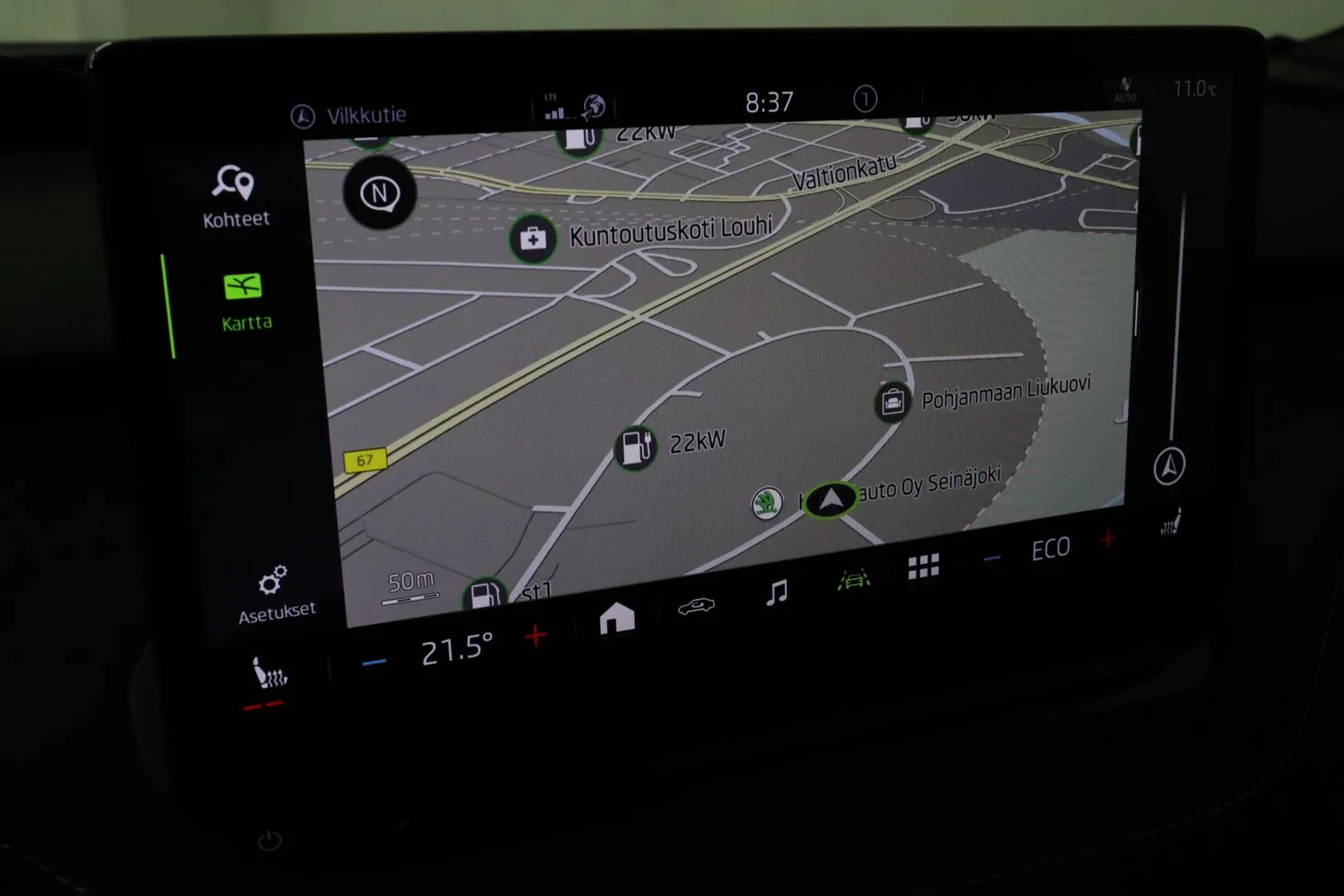 Skoda Enyaq KVE-590 carousel image