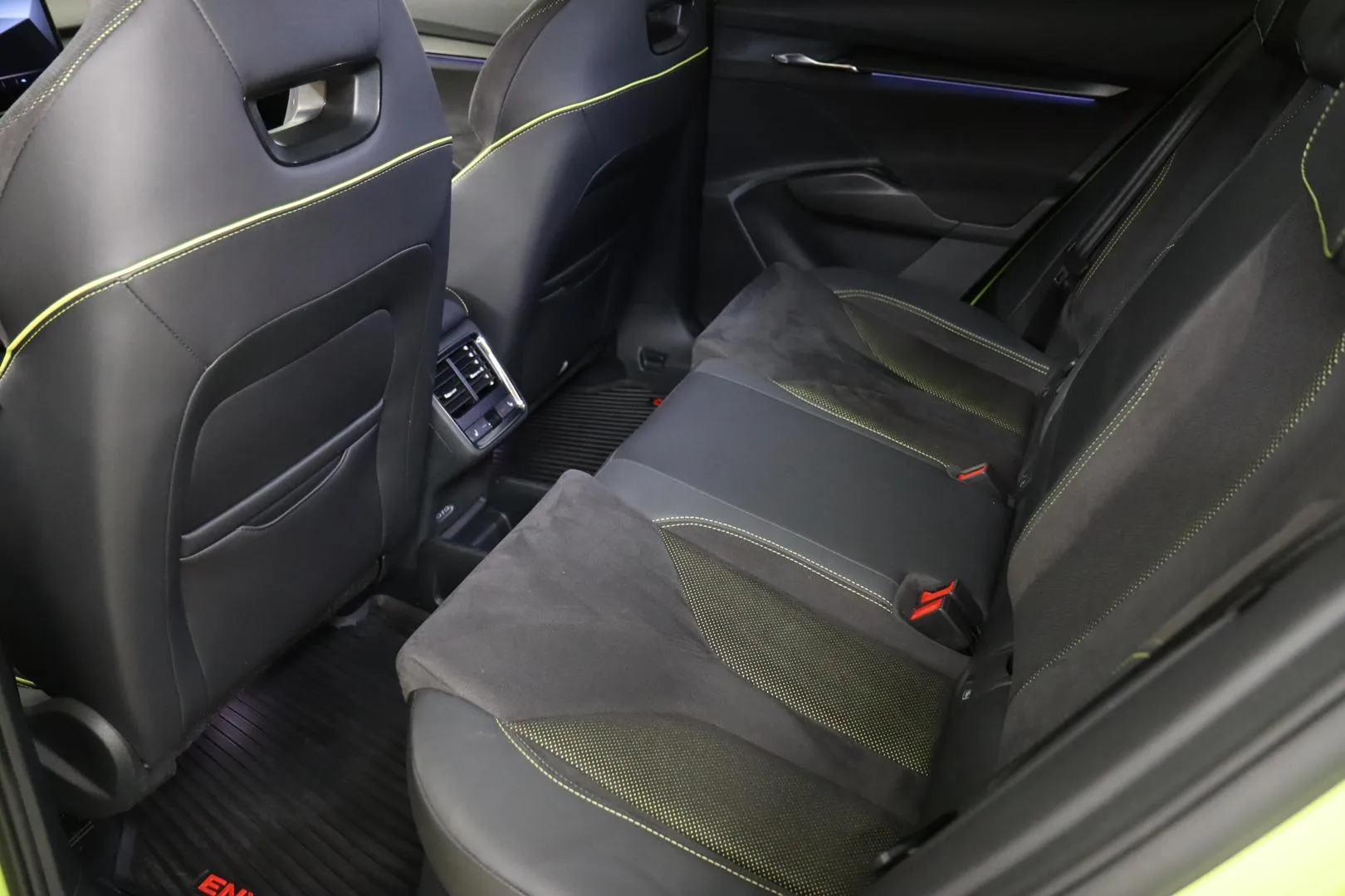 Skoda Enyaq KVE-590 carousel image